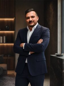 Ali Al Ezzi